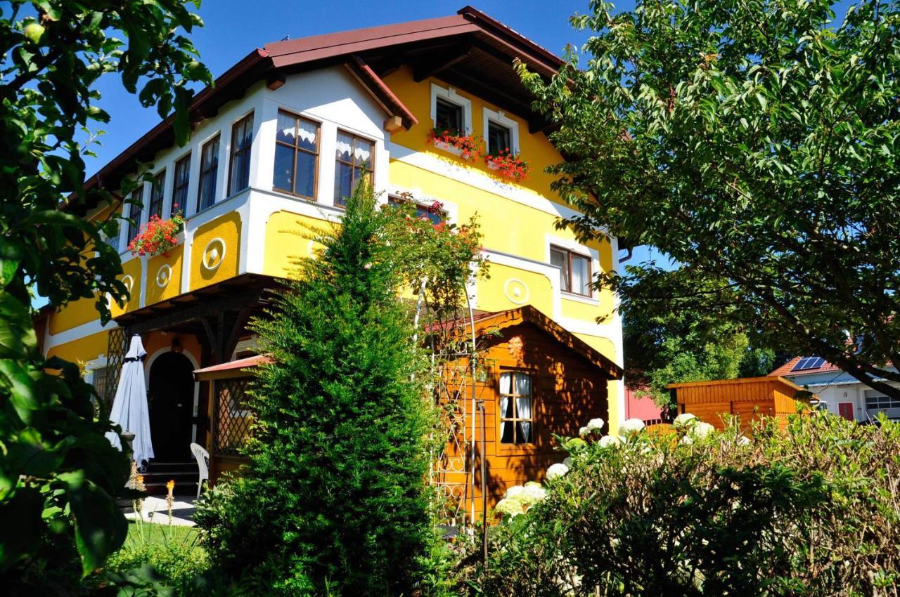 Ferienwohnung Hinterdorfer Unterweissenbach エクステリア 写真